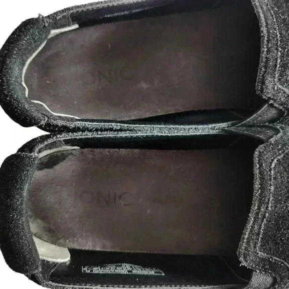 Vionic Women’s Black Suede Slip-On Flats US 9 Dark Academia - Picture 11 of 16